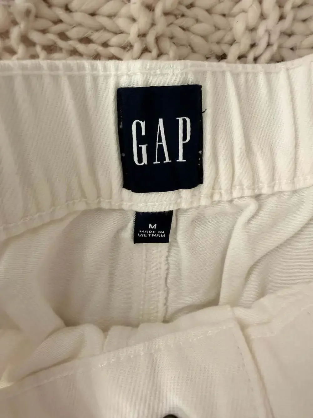 GAP White Cotton Soft Denim Shorts for Women